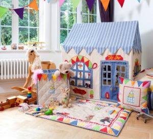 Текстильный домик из Англии Магазин игрушек