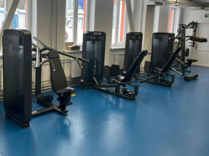 Приведение/отведение бедра Spirit SP-3516 со стеком 90 кг