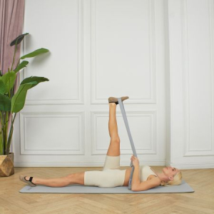 Ремень для йоги Umove Yoga Stretching Strap 240 см, светло-серый